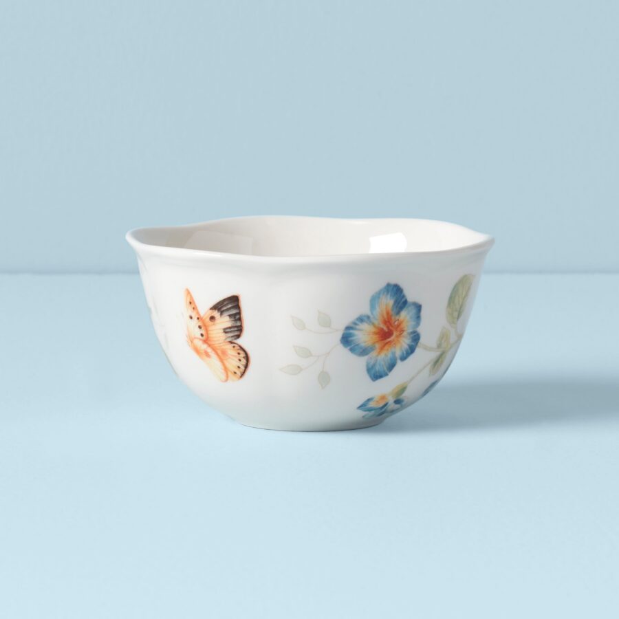 Scalloped Porcelain Dessert Bowl